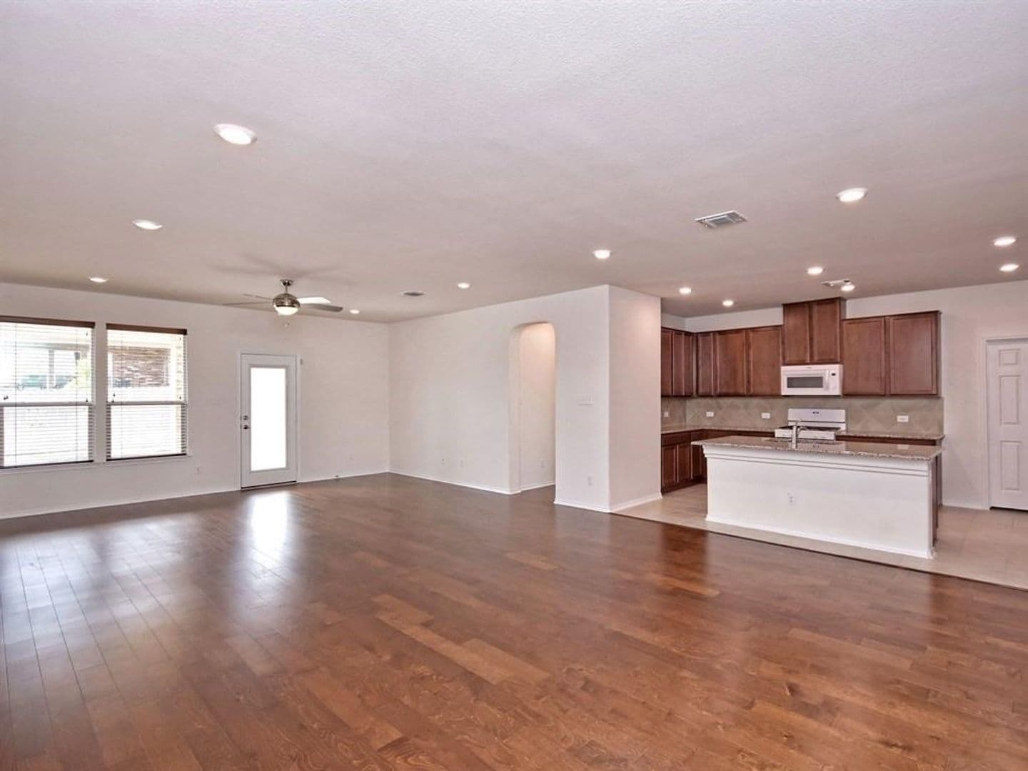 Leander House: 1432 Macfarland Street
