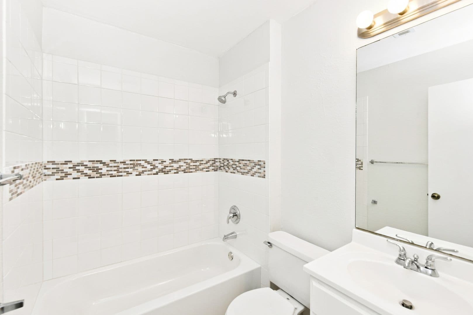 Round Rock Apartment: 1918 Nicole Circle