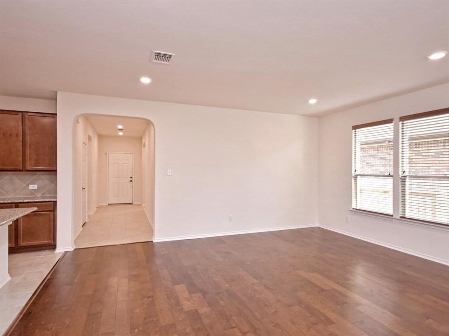 Leander House: 1432 Macfarland Street