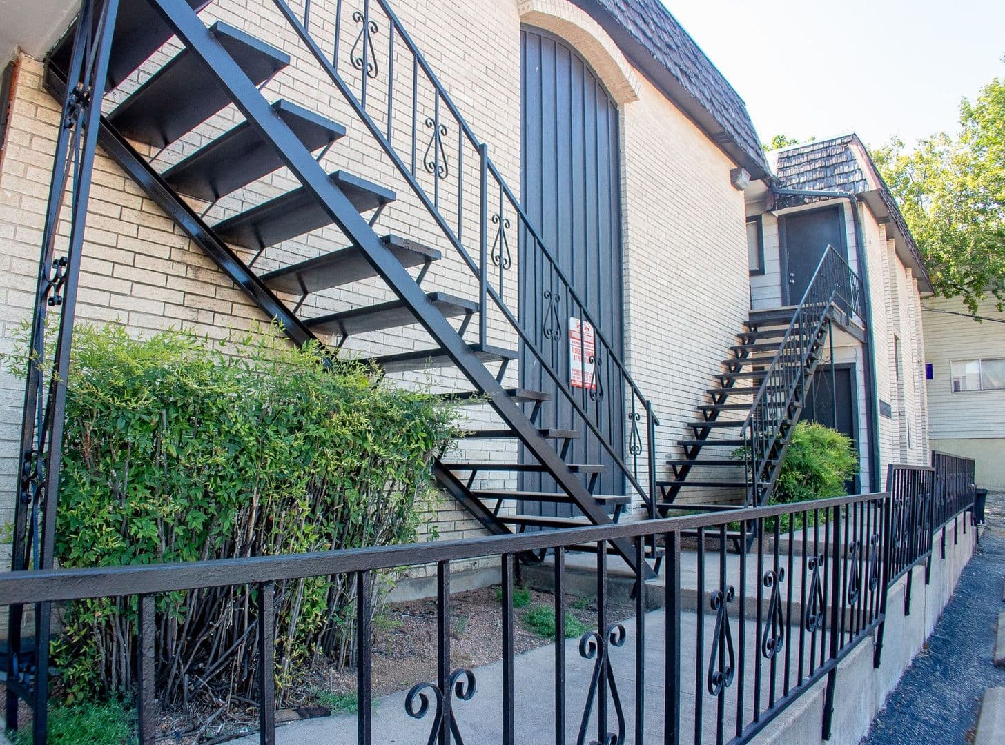 Austin Apartment: 924 E. Dean Keeton Street