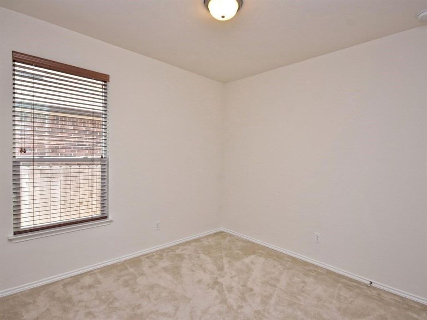 Leander House: 1432 Macfarland Street