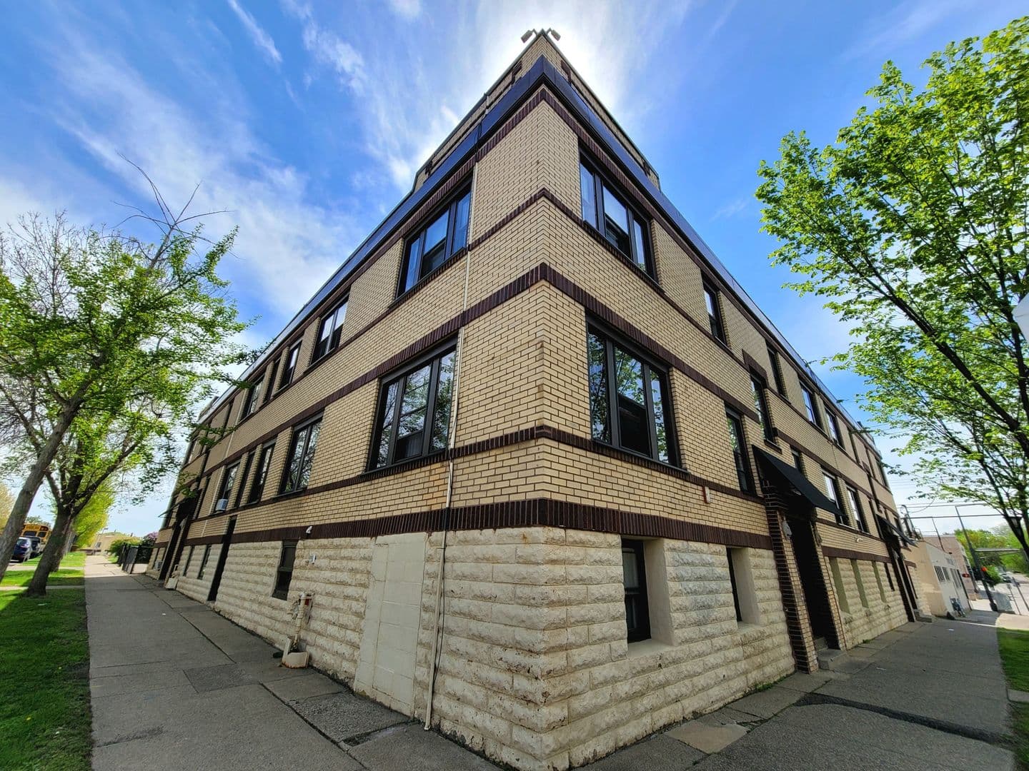 St Paul Apartment: 508 FRY STREET