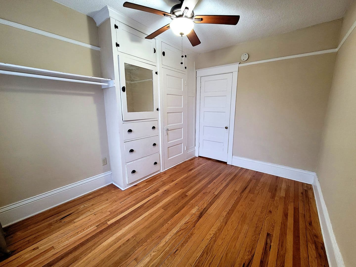 St Paul Apartment: 508 FRY STREET