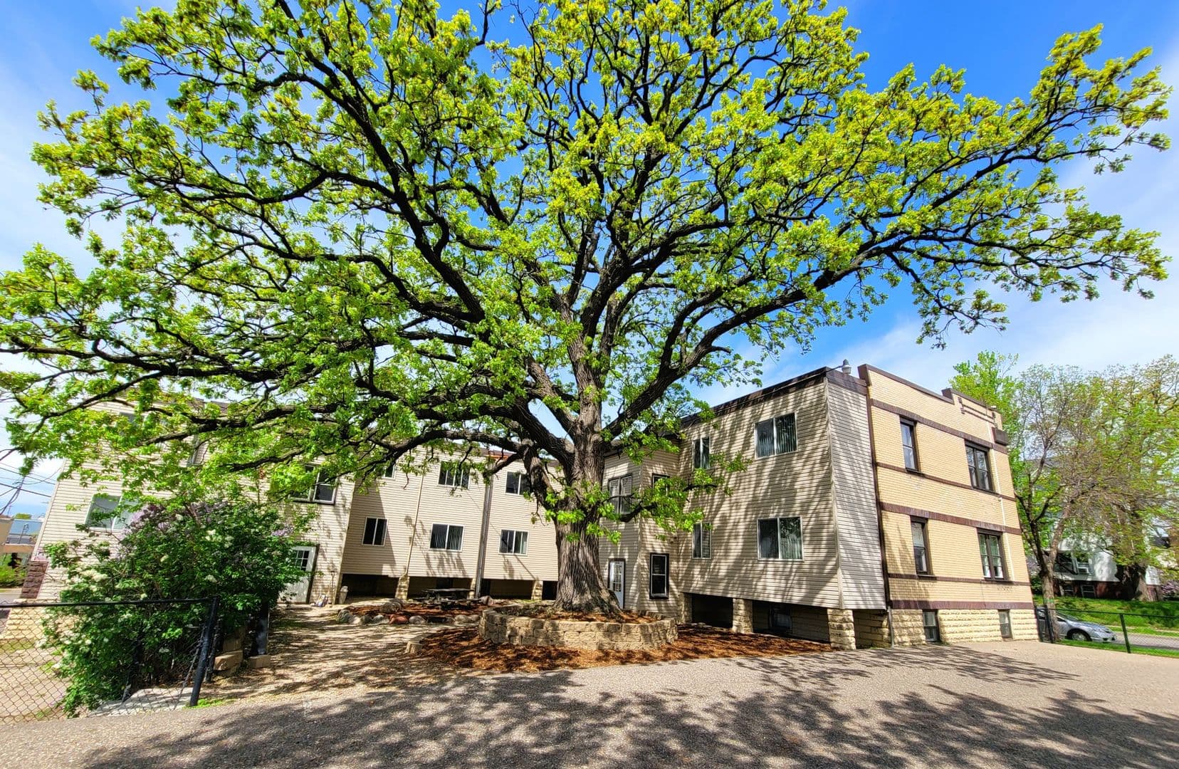St Paul Apartment: 508 FRY STREET