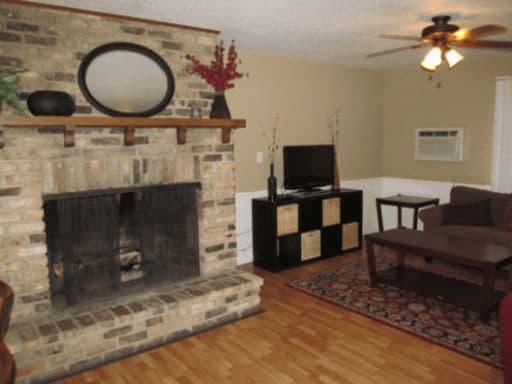 Bloomington Apartment: 8848 Goodrich Road