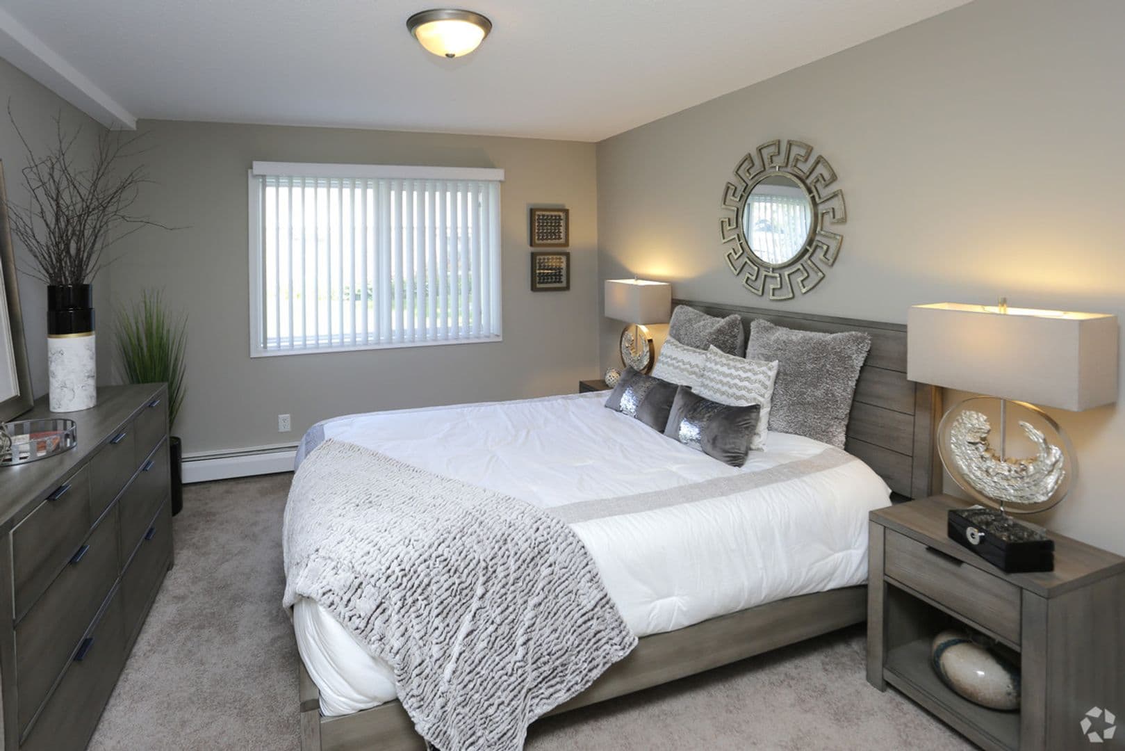 Bloomington Apartment: 8848 Goodrich Road
