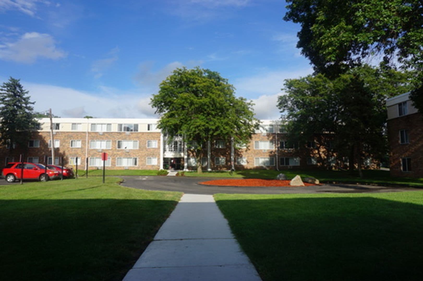 Bloomington Apartment: 8848 Goodrich Road
