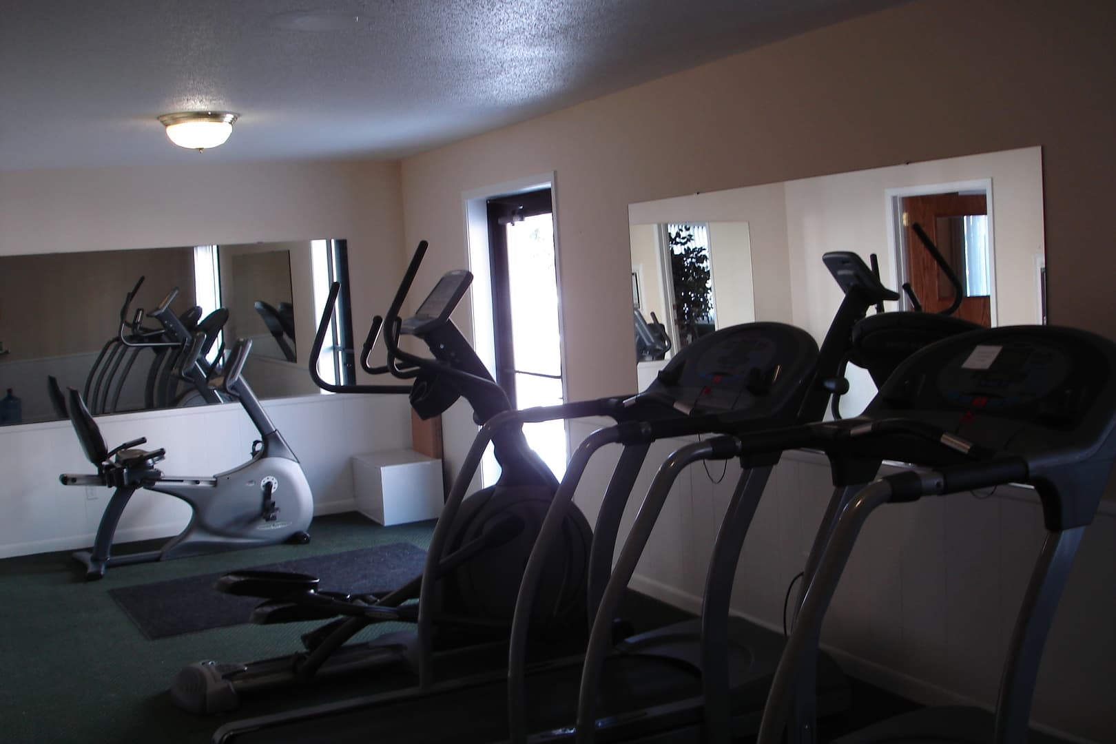 Bloomington Apartment: 8848 Goodrich Road