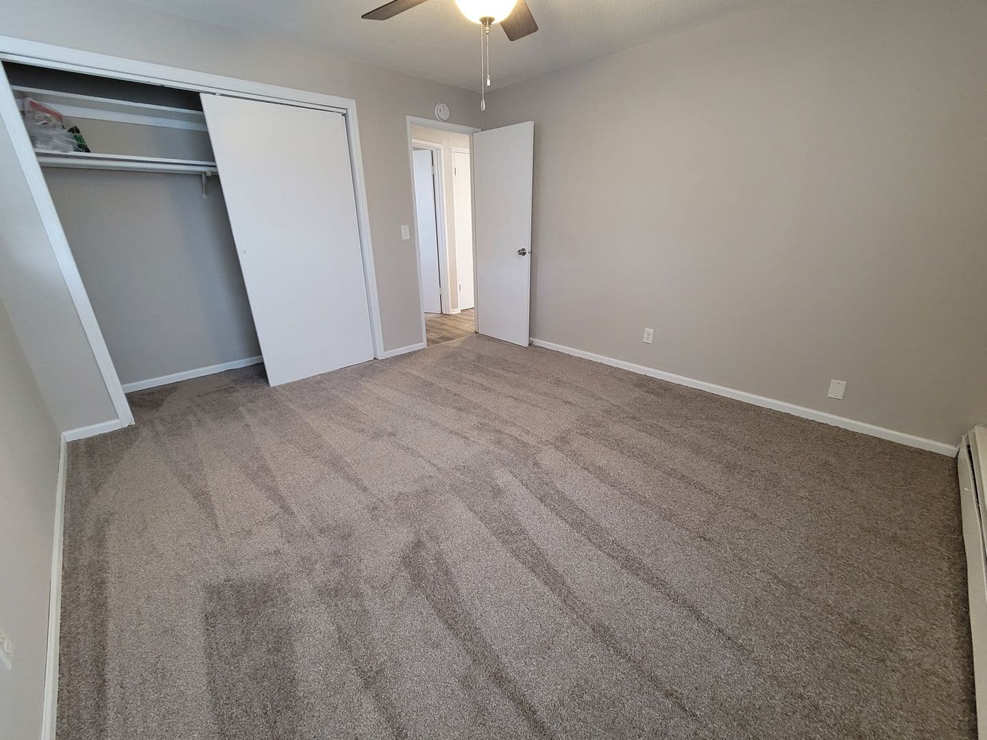 St. Paul Apartment: 1365 North Eustis Street
