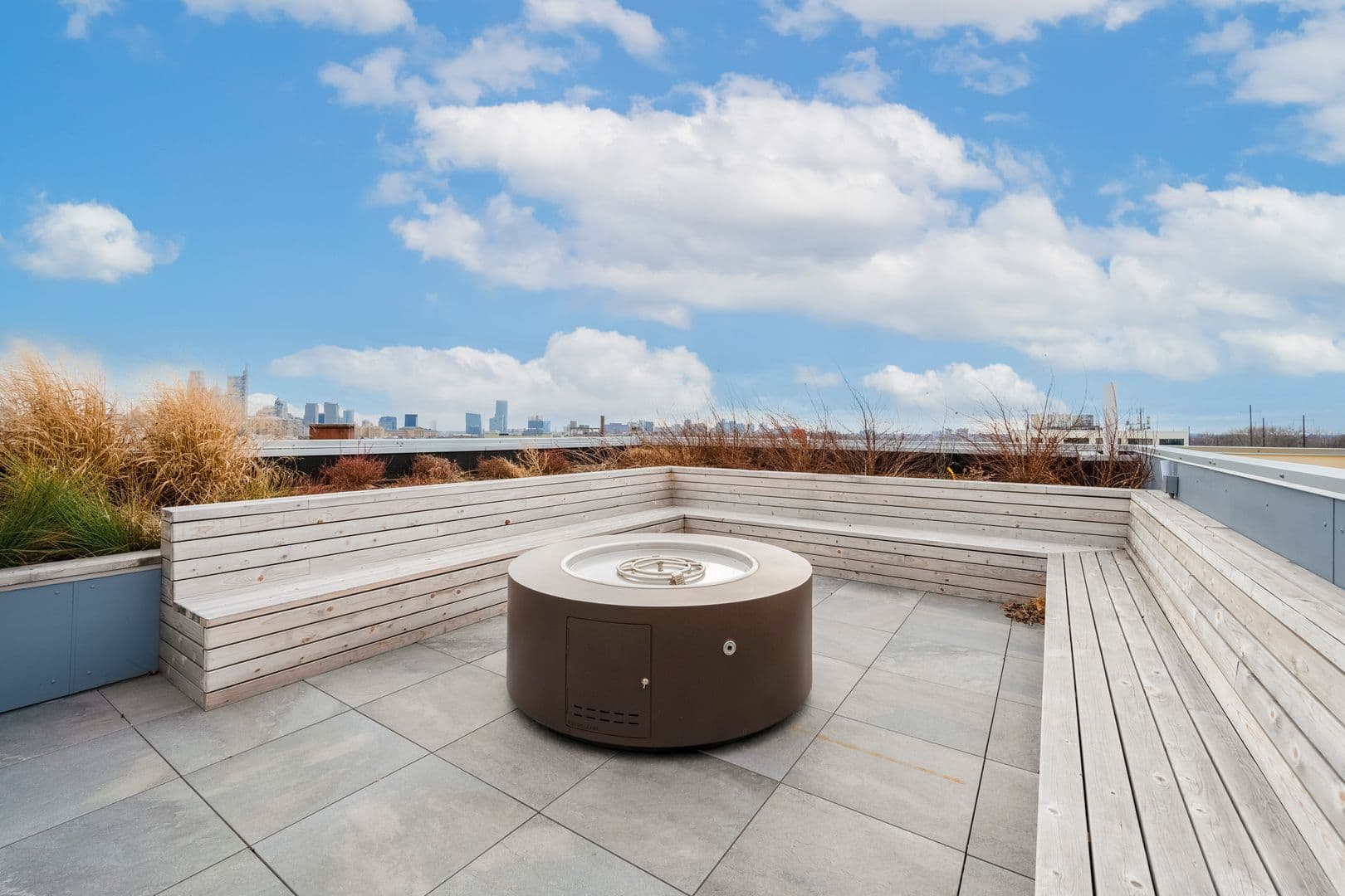 Philadelphia Apartment: 3029 W Glenwood Ave - 412