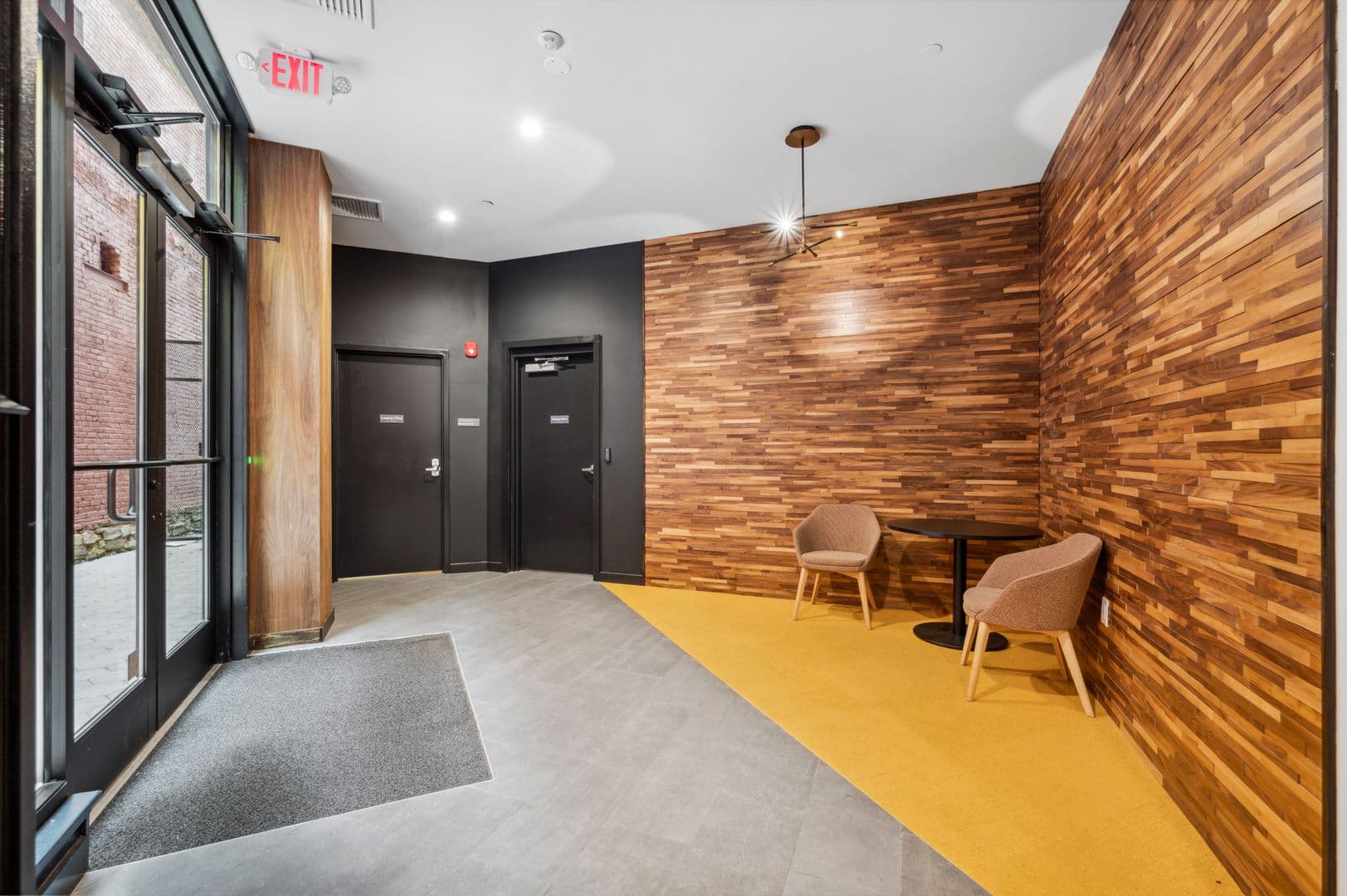 Philadelphia Apartment: 3029 W Glenwood Ave - 401