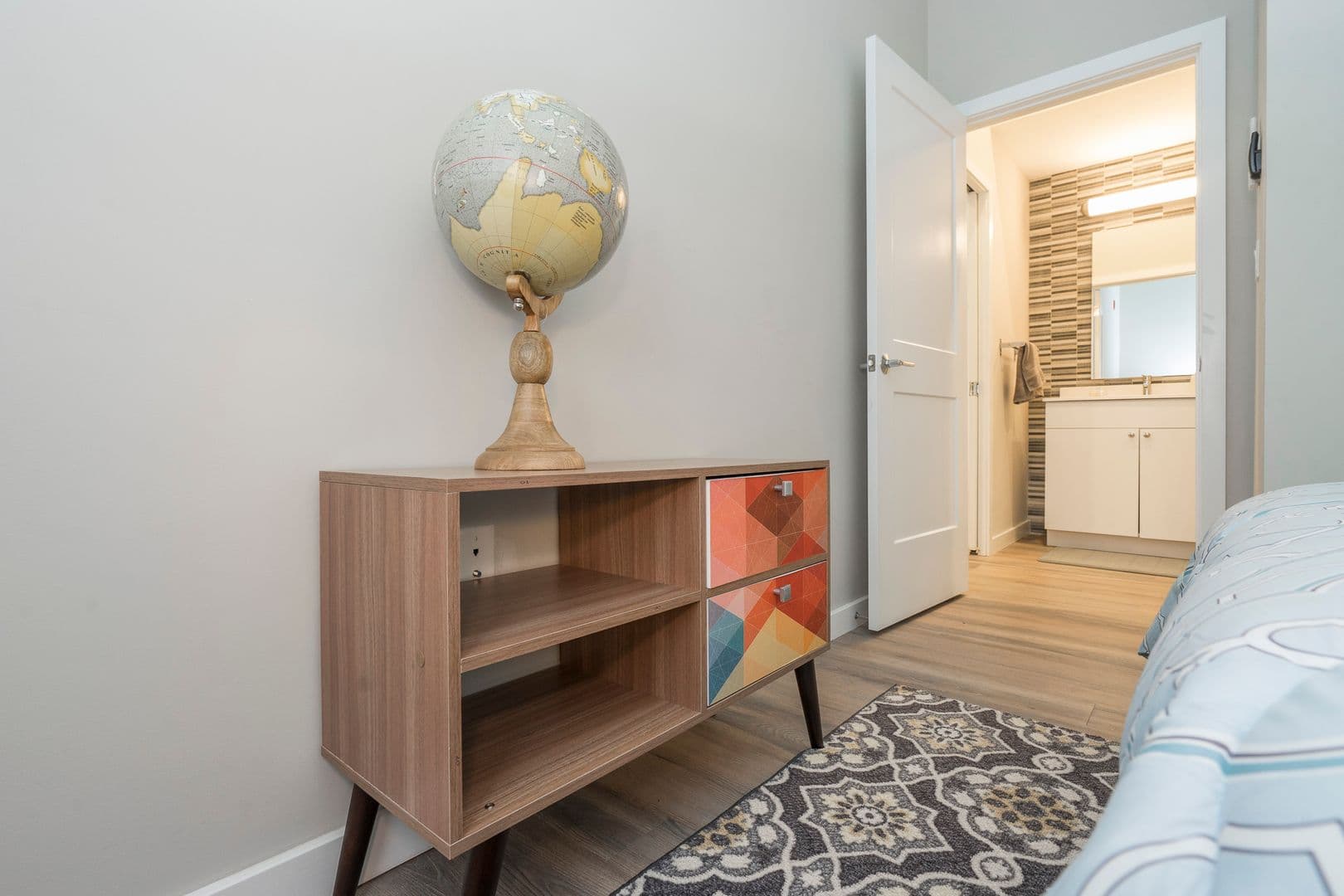 Philadelphia Apartment: 2026 Amber St