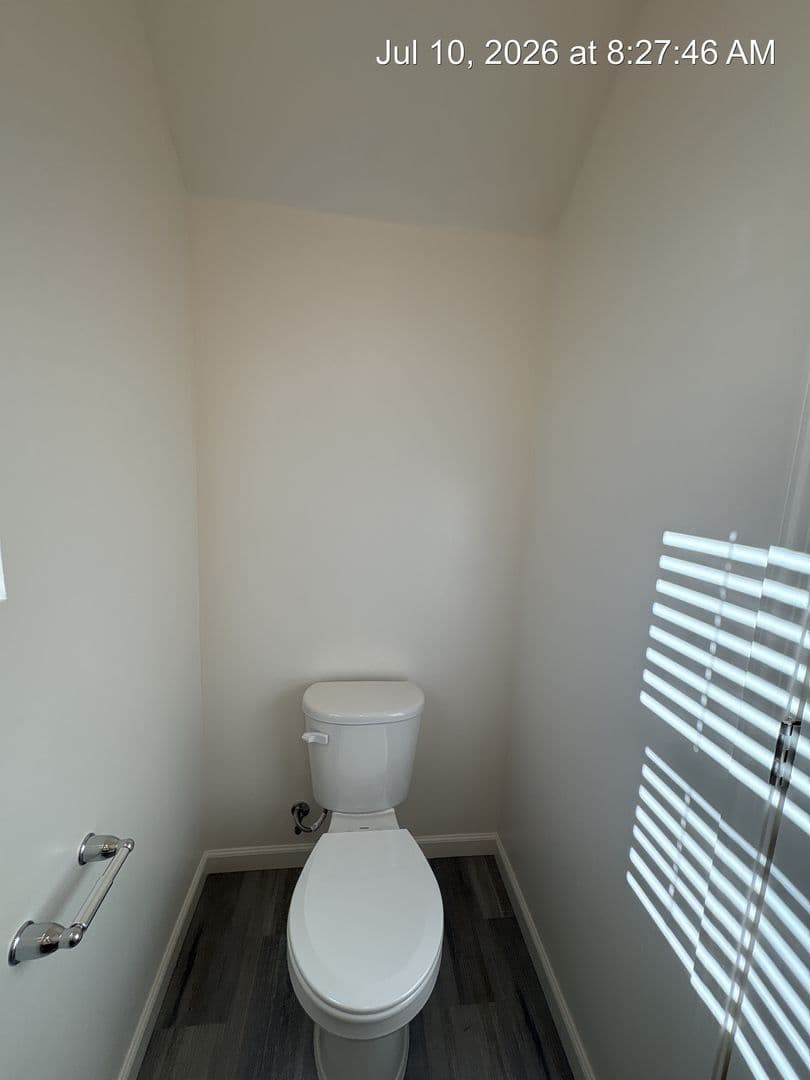 Visalia Apartment: 711-747 S Pinkham
