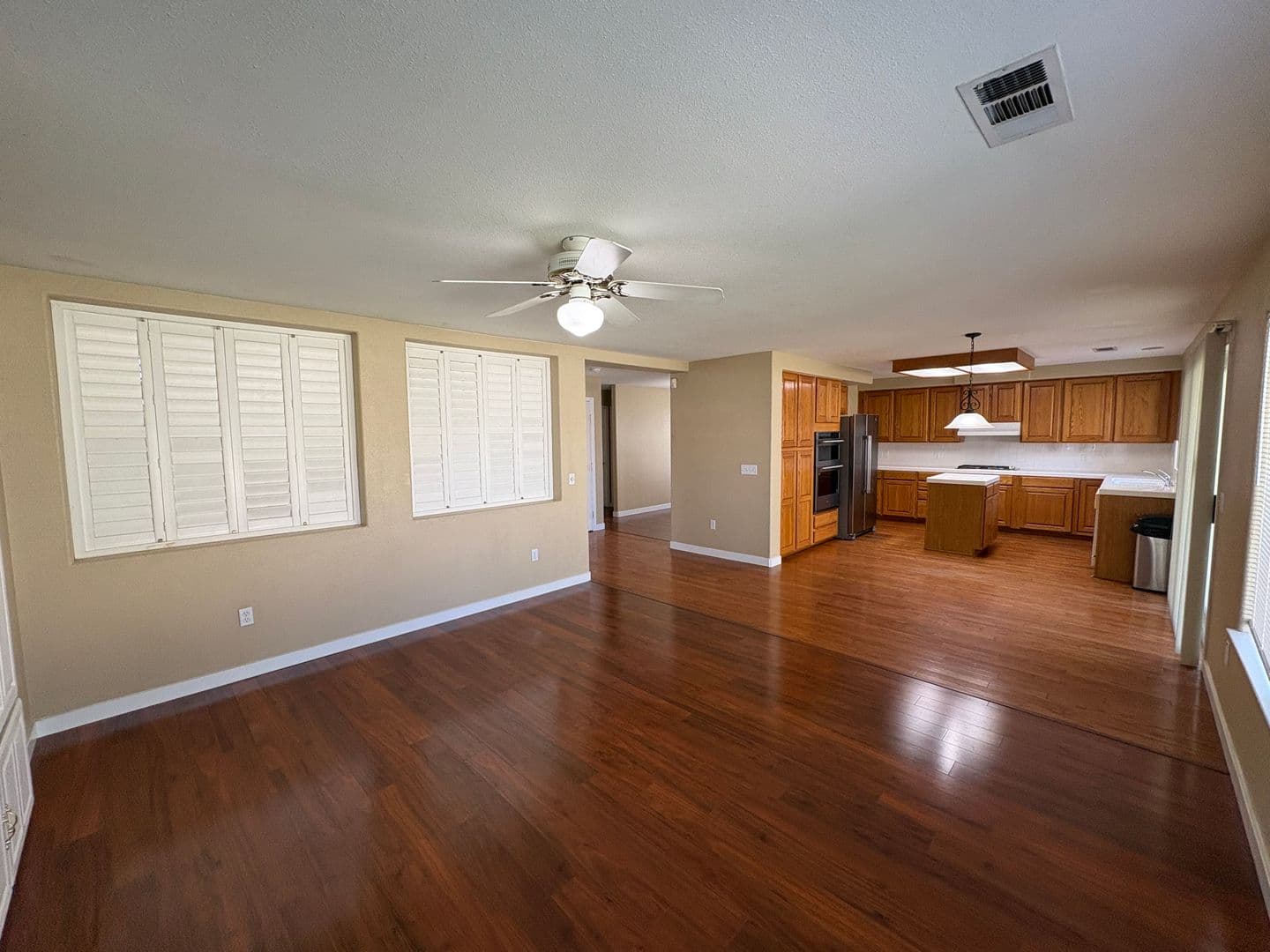 Visalia House: 5730 West Monte Verde Ct
