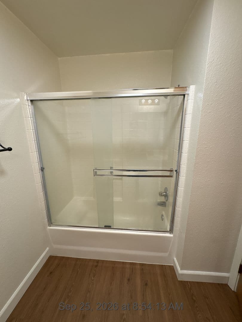 Visalia Apartment: 2615-2621 S Maselli
