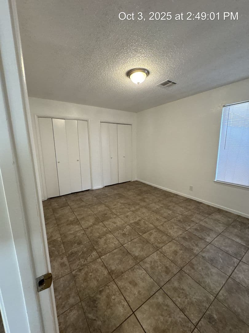Visalia Apartment: 2724-2728 South Sallee Ct