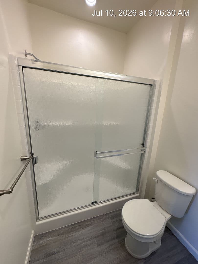 Visalia Apartment: 711-747 S Pinkham