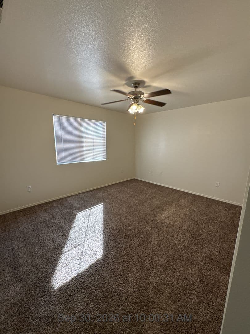 Visalia Apartment: 4203-4349 West Walnut Avenue