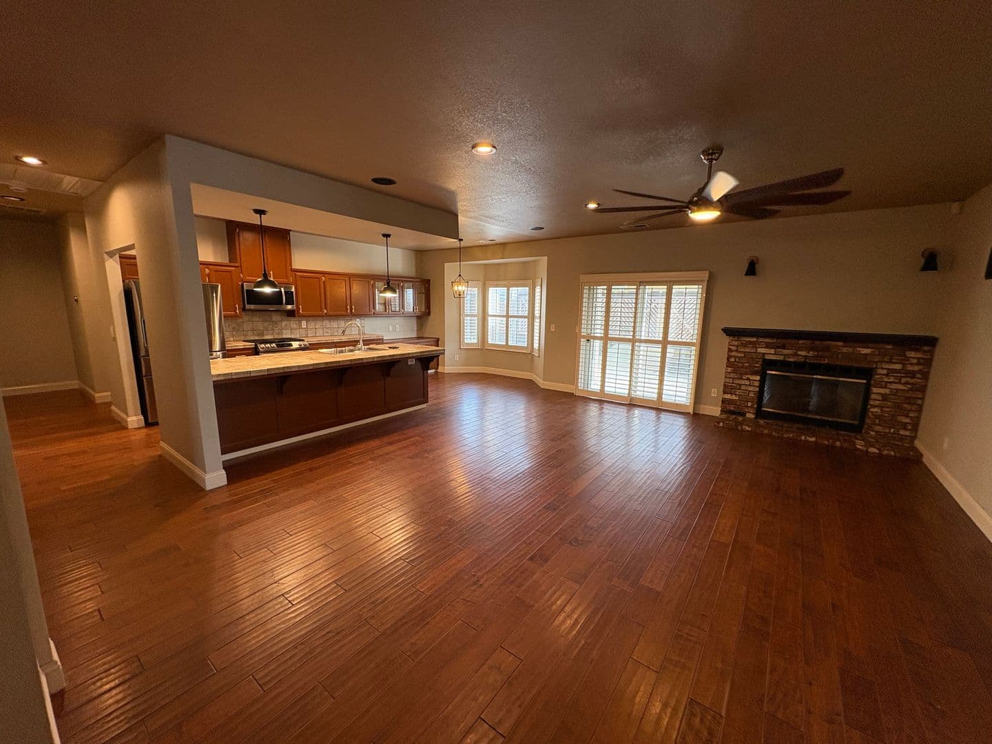 Hanford House: 540 West Birch Ct