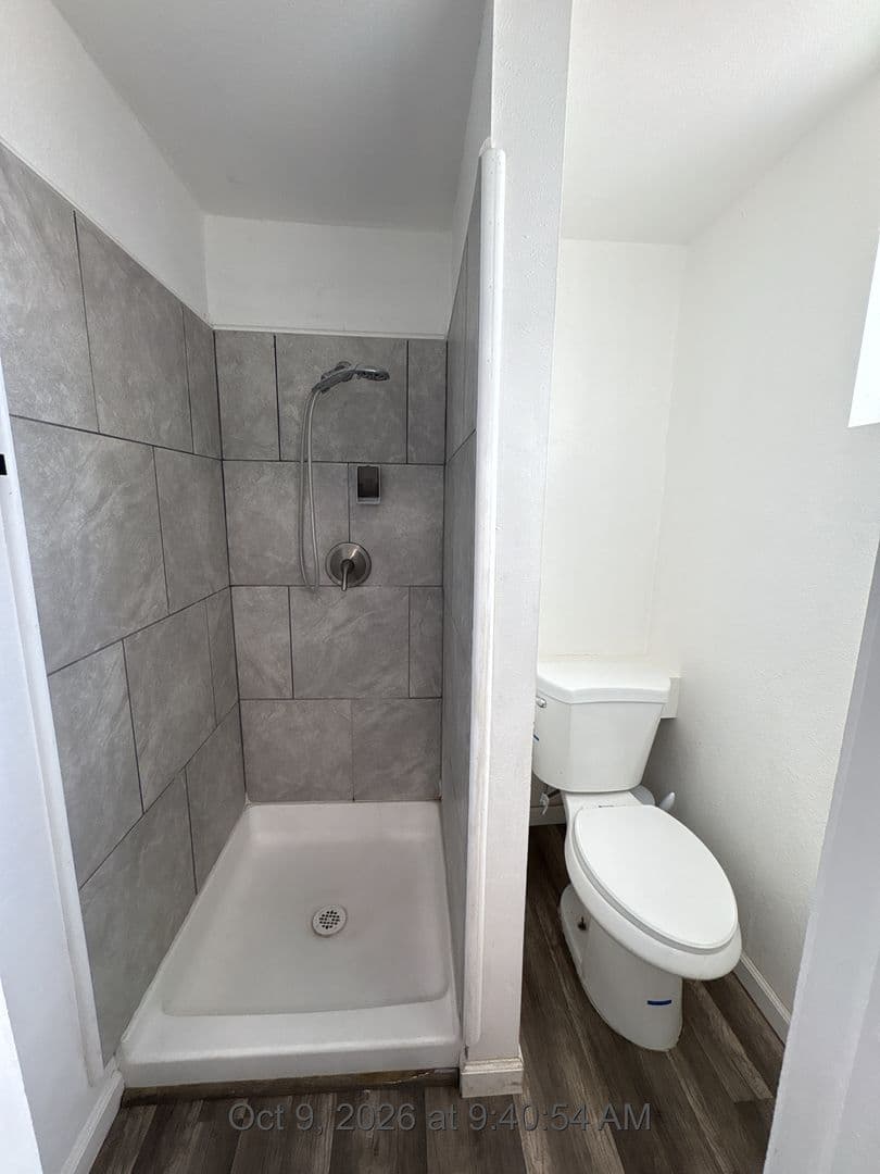 Reedley Apartment: 837 Evening Glow  Ave