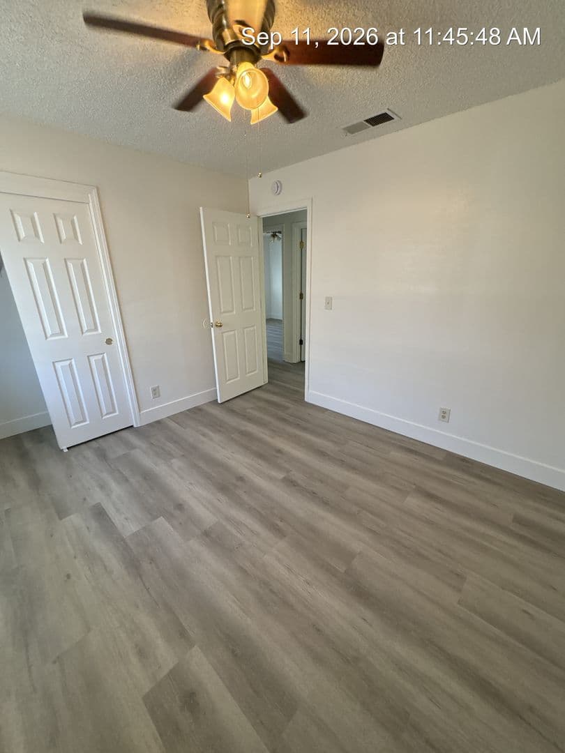 Visalia Apartment: 748 S Goddard  A-D
