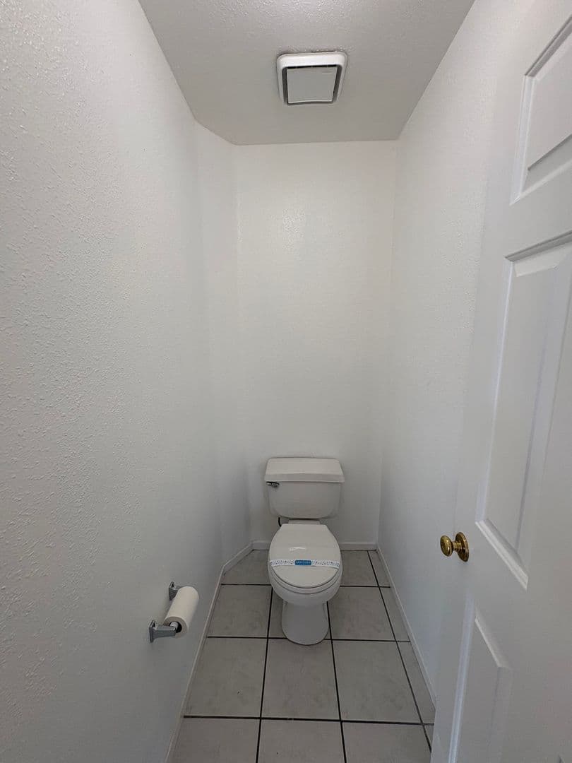 Visalia House: 5730 West Monte Verde Ct