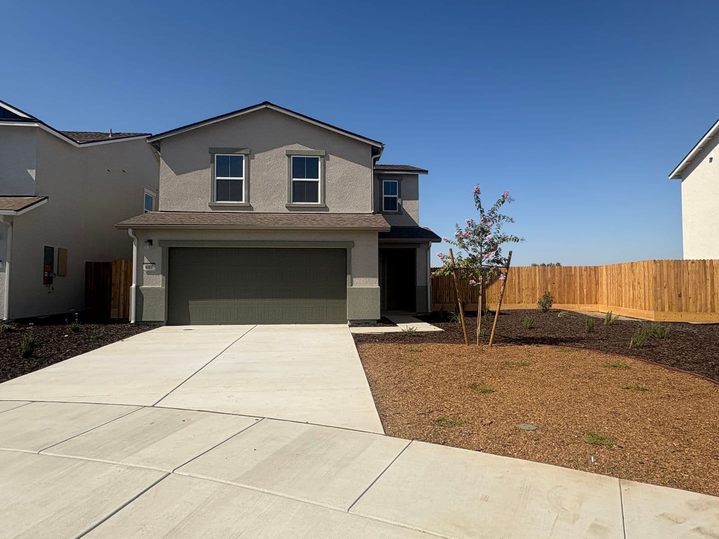 Visalia House: 4007 North Sallee Ct