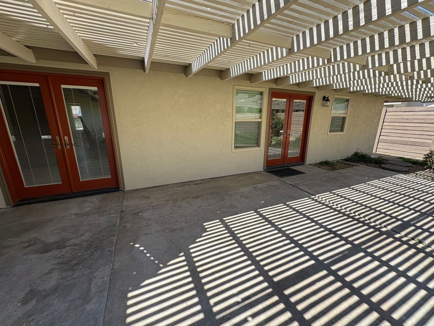Visalia House: 2322 East Vassar Dr