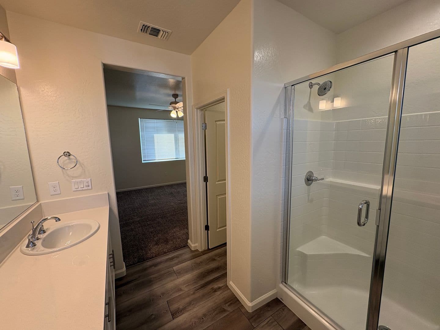 Visalia House: 1005 West Sedona Ave