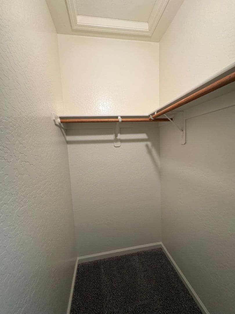 Visalia House: 1005 West Sedona Ave