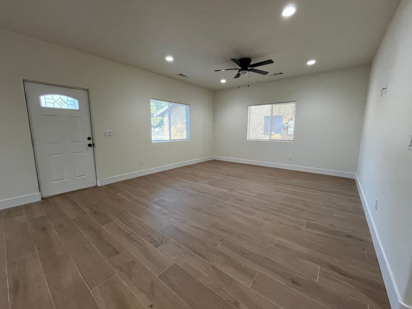 Lindsay House: 440 N Westwood Ave
