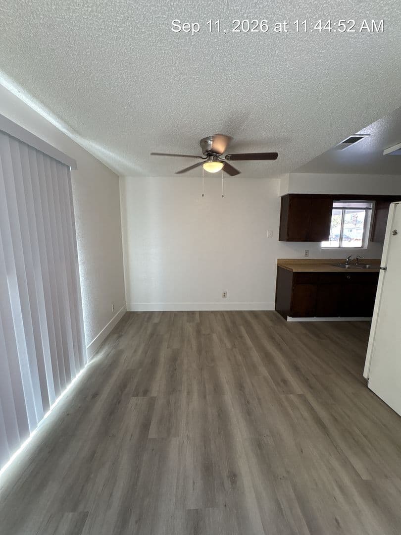 Visalia Apartment: 748 S Goddard  A-D