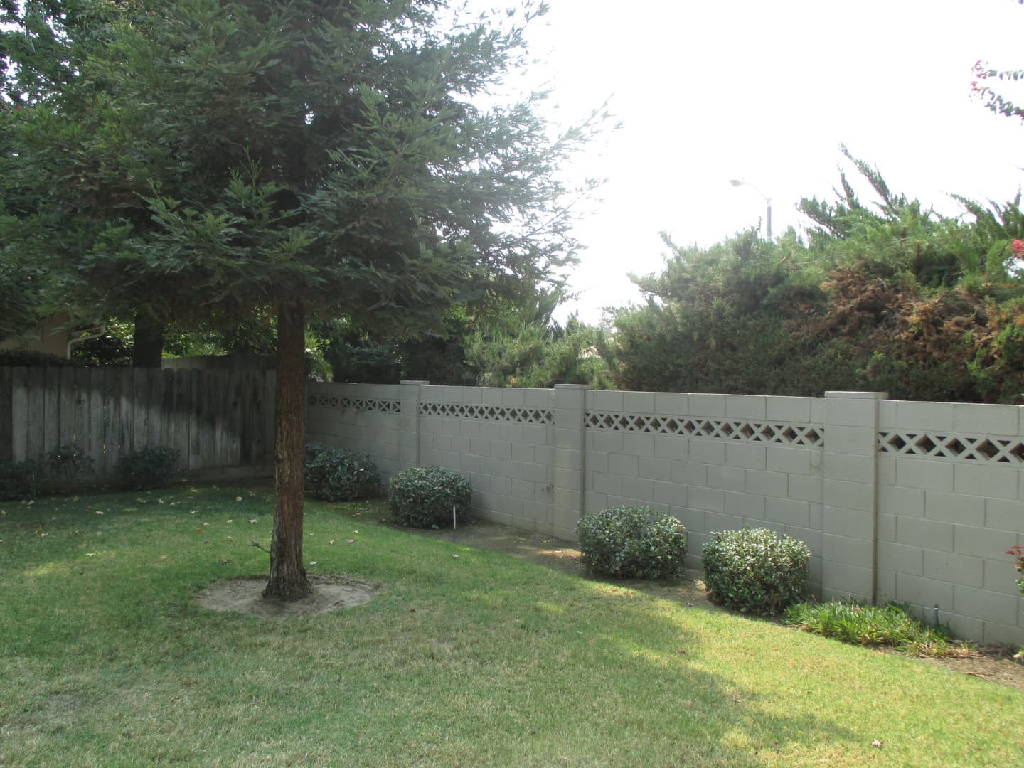 Visalia House: 4043 West Victor Avenue