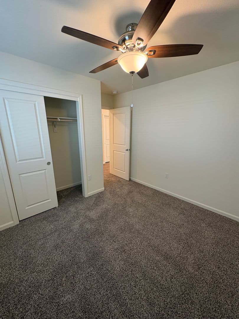 Visalia House: 30643 Marigold Road