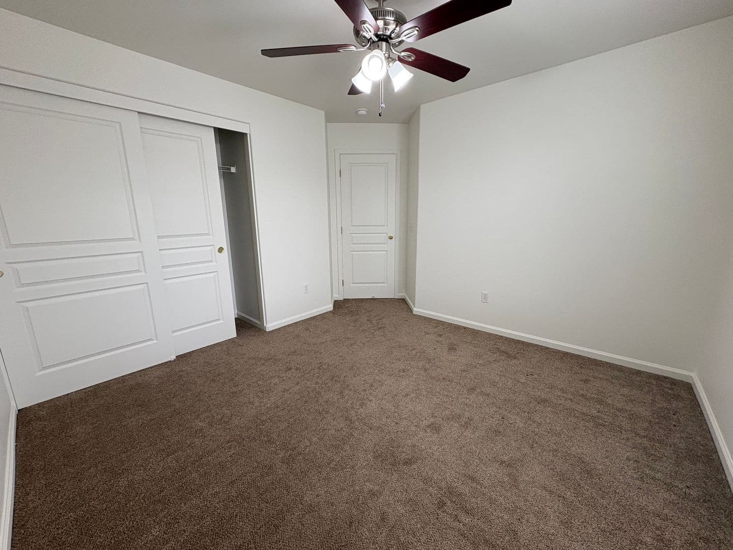 Visalia House: 5928 West Whitley Ave