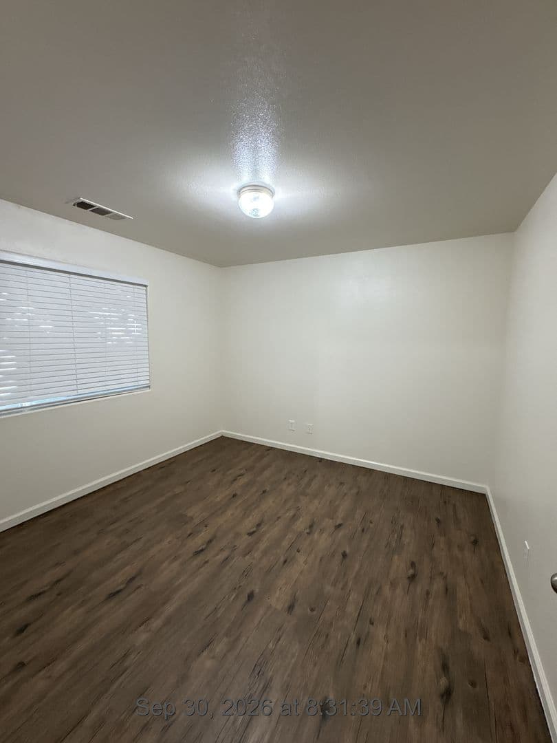 Visalia Apartment: 2222-2228 N. Vickie Ct