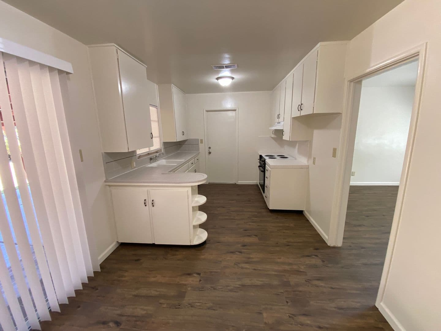 Visalia House: 1220 S Church Street