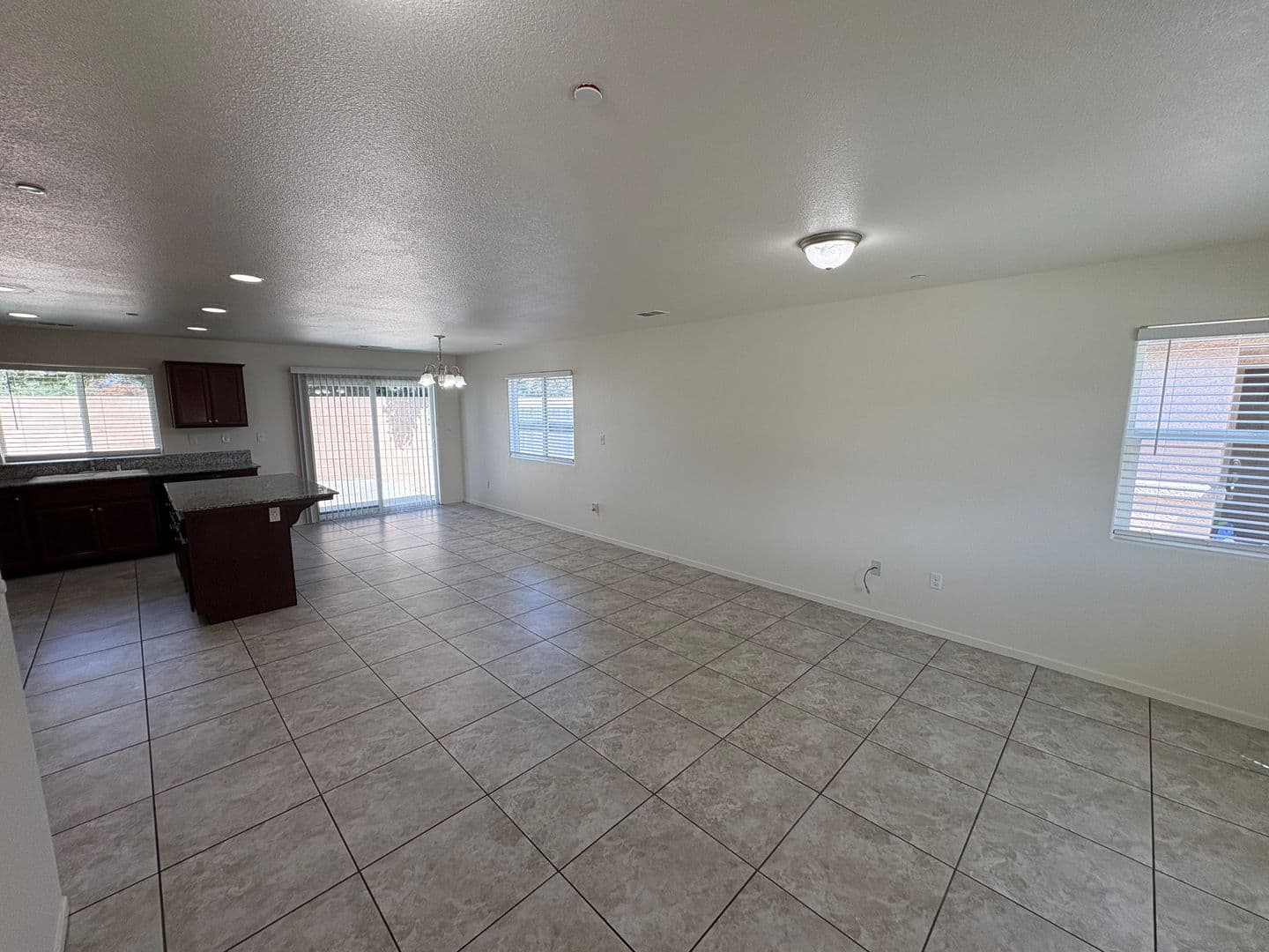 Tulare House: 2314 Cape Canyon Avenue