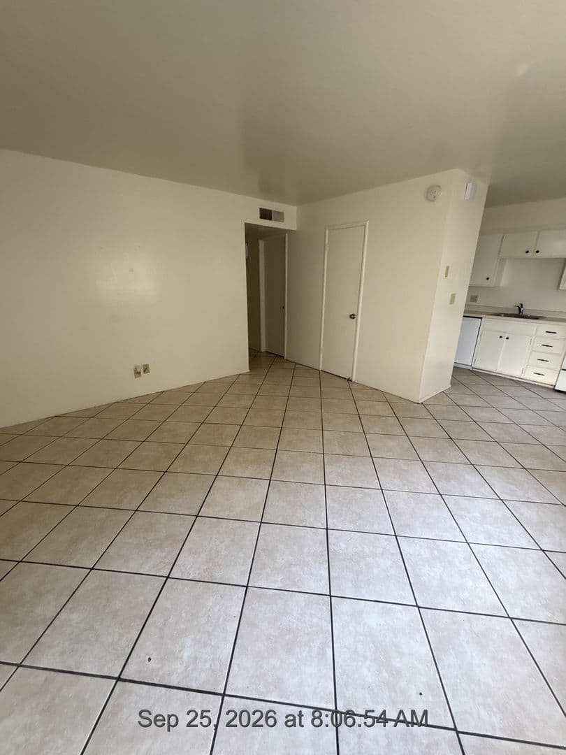 Exeter Apartment: 310 North Orange Ave