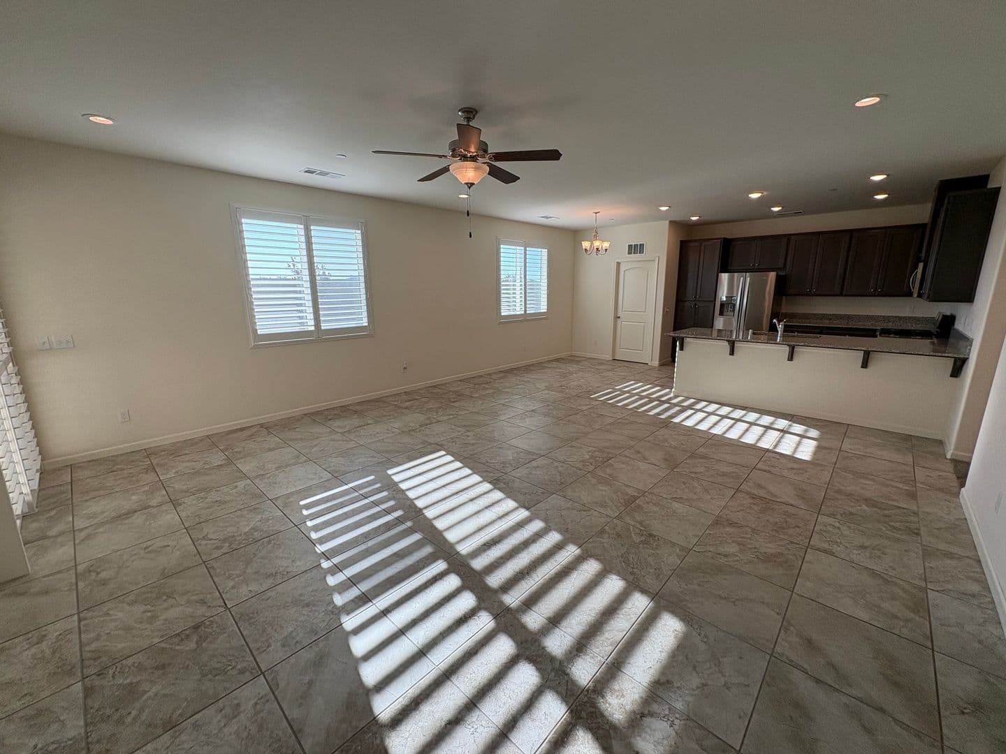 Visalia House: 3208 North Rova Ct