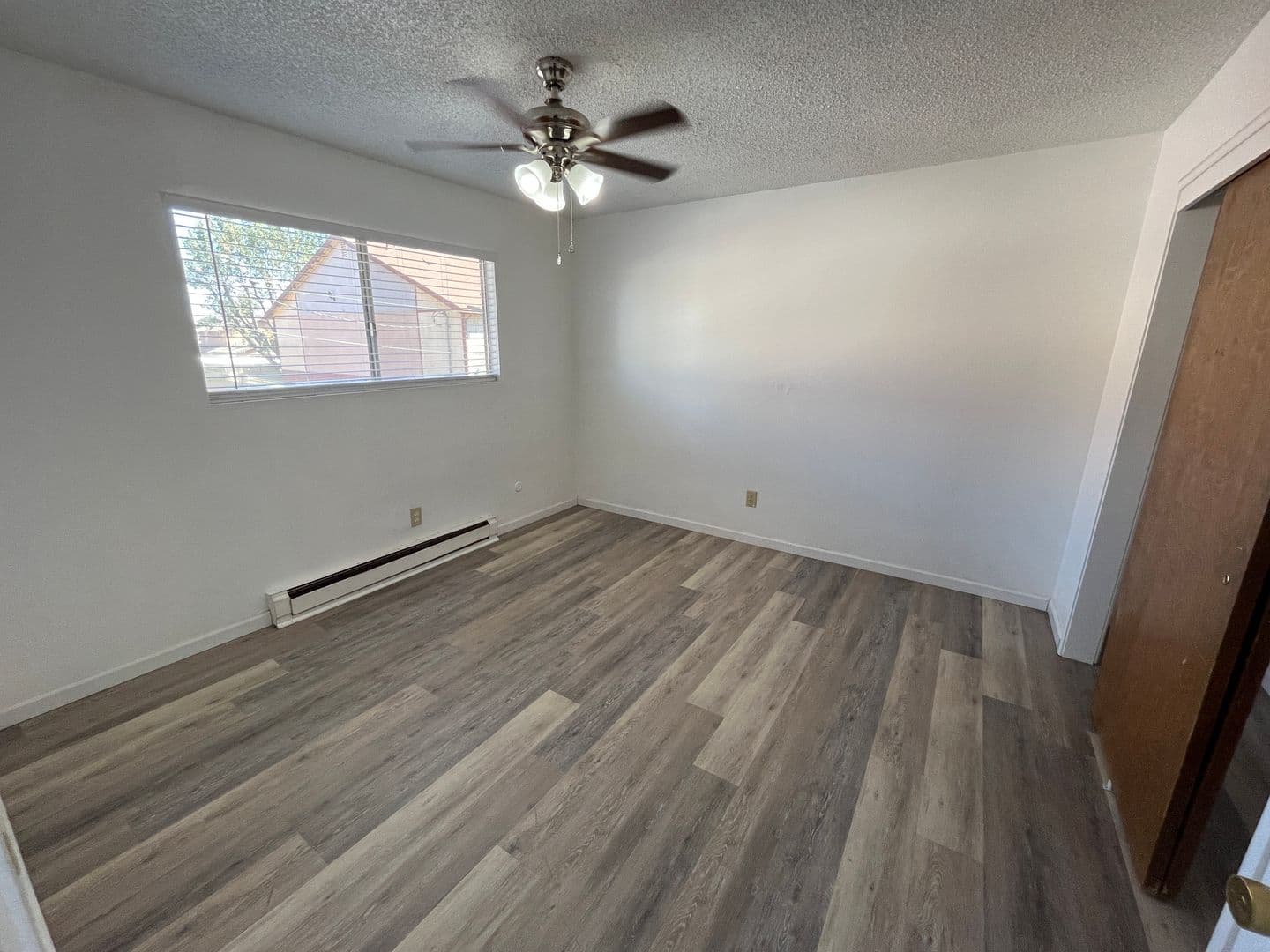 Porterville Apartment: 554 W Morton Ave