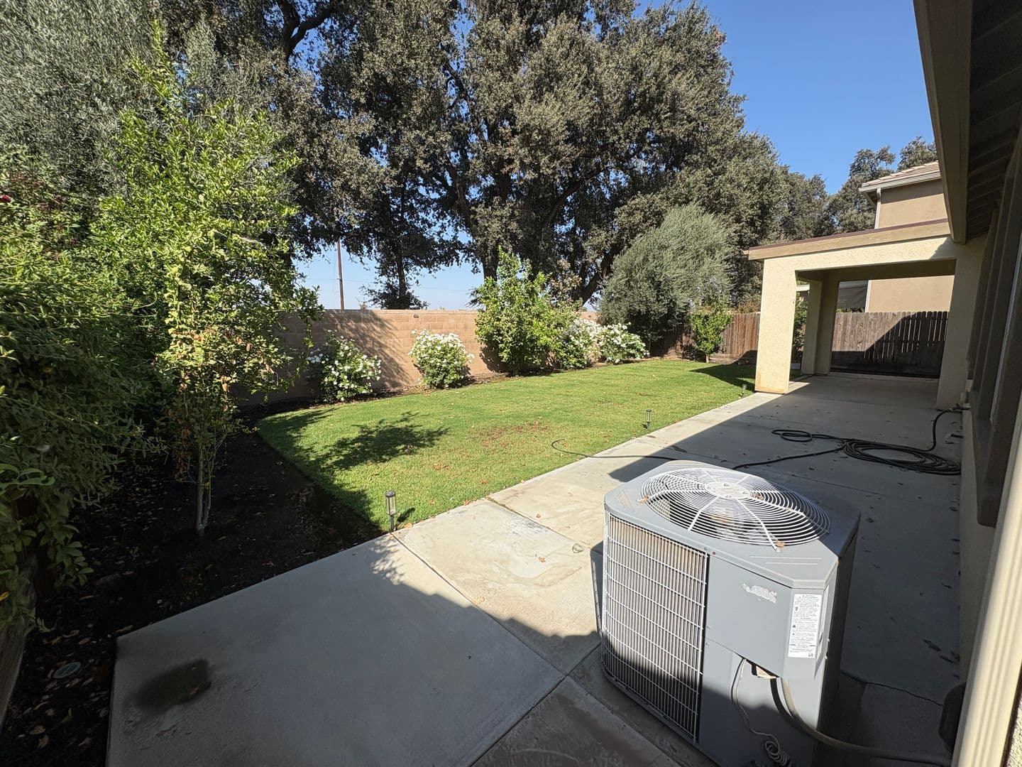 Visalia House: 4306 West Lark Ave