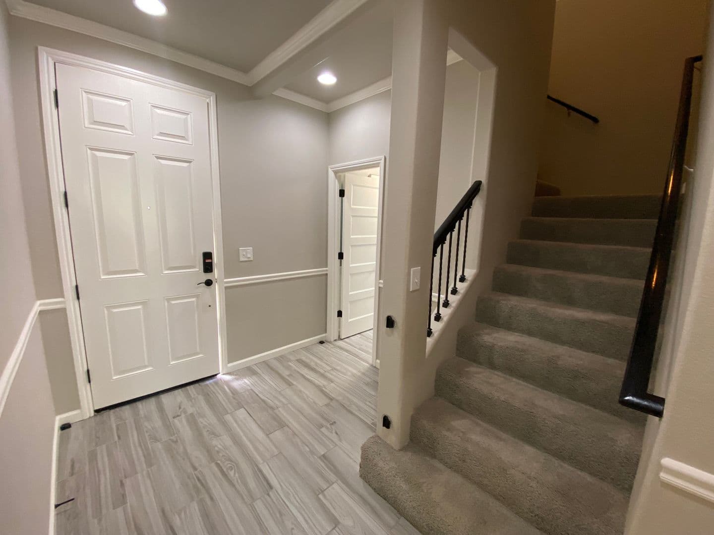 Clovis House: 3461 Alcove Way