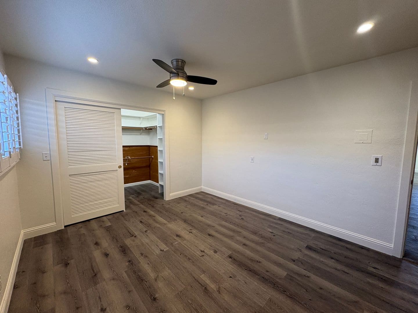 Dinuba House: 341 North Garden Dr