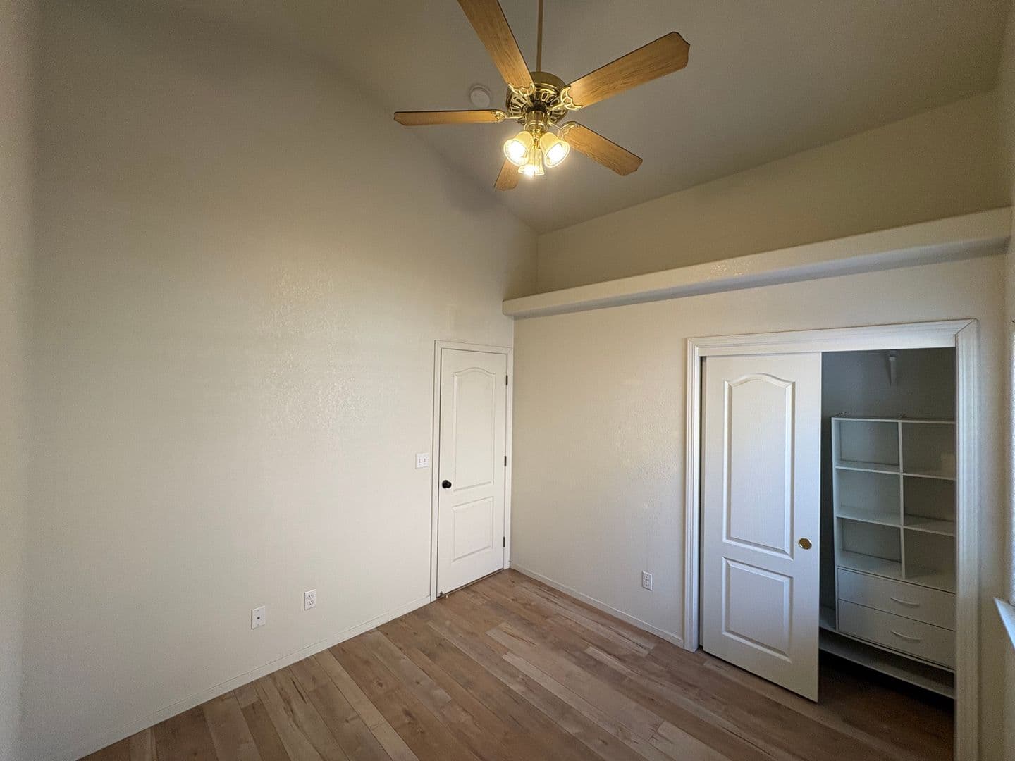Visalia House: 3524 S. Lincoln Ct