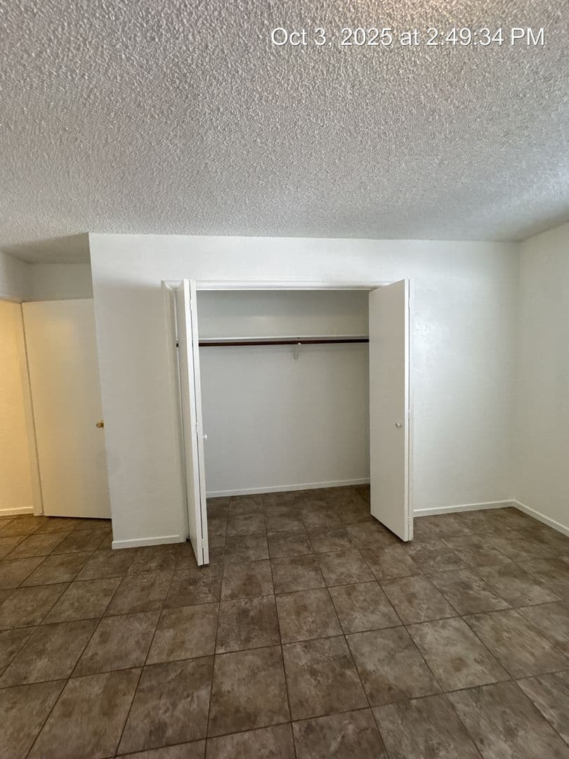 Visalia Apartment: 2724-2728 South Sallee Ct