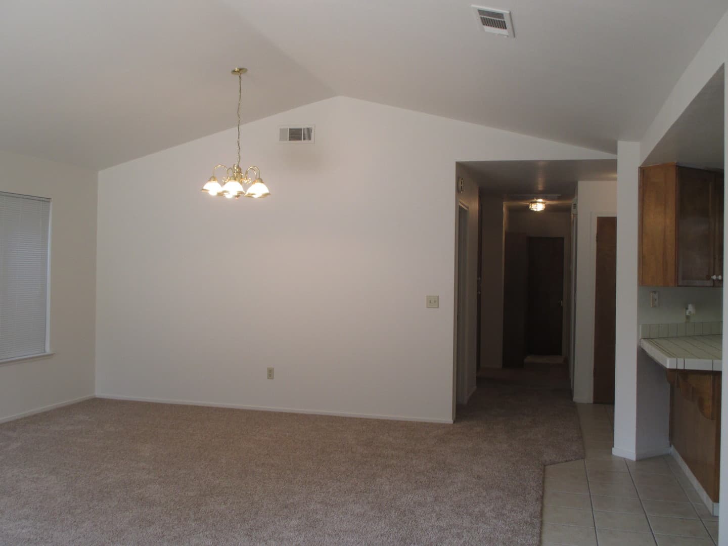 Visalia House: 4043 West Victor Avenue