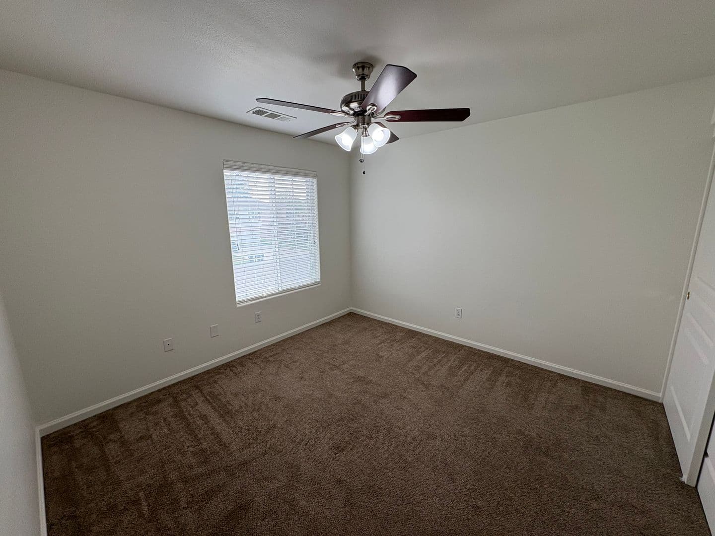 Visalia House: 5928 West Whitley Ave