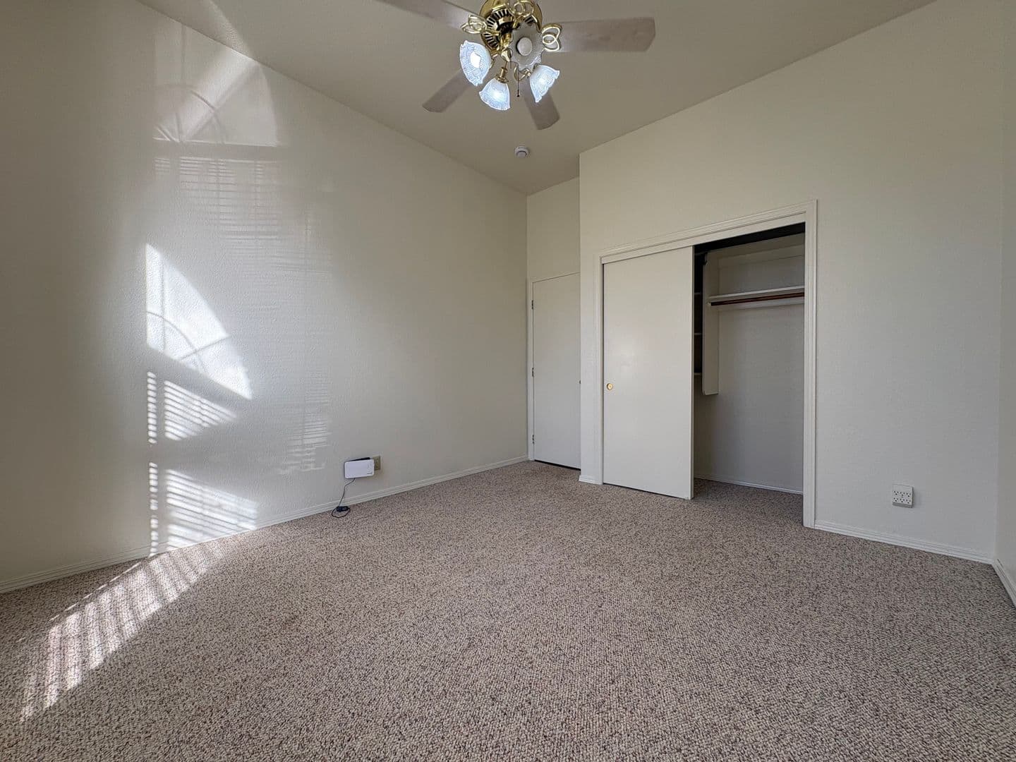 Visalia House: 1036 North Palm St