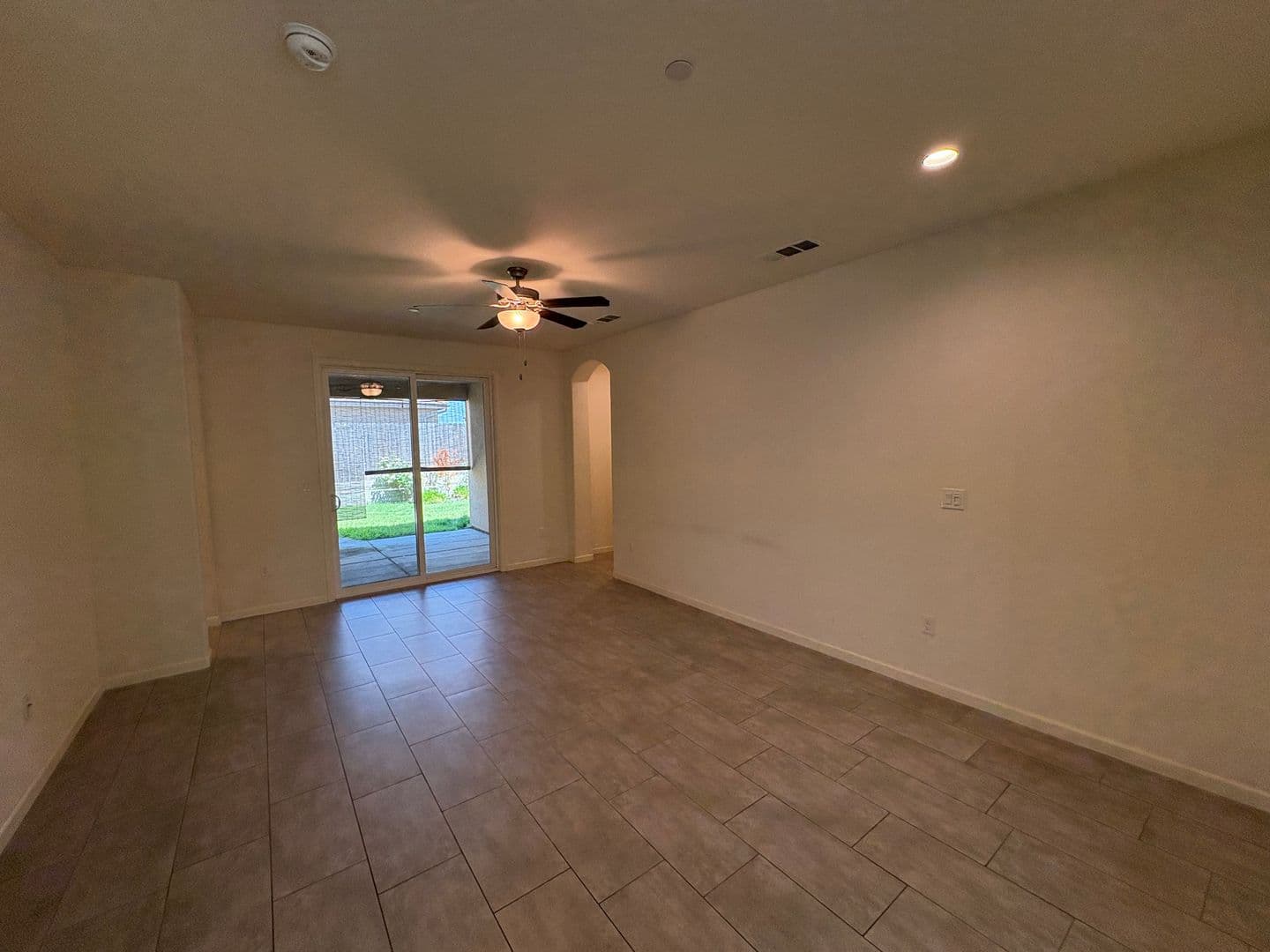 Tulare House: 3272 Manchester St